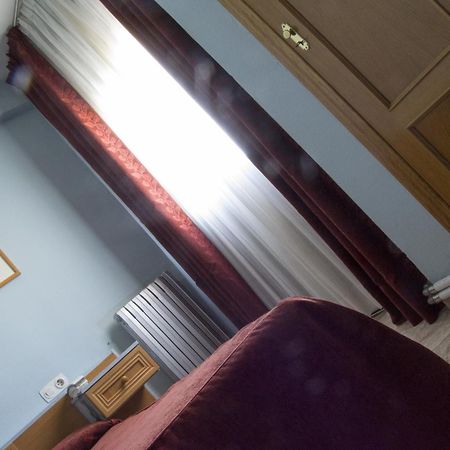 Alfajarín Hotel Rausan חדר תמונה